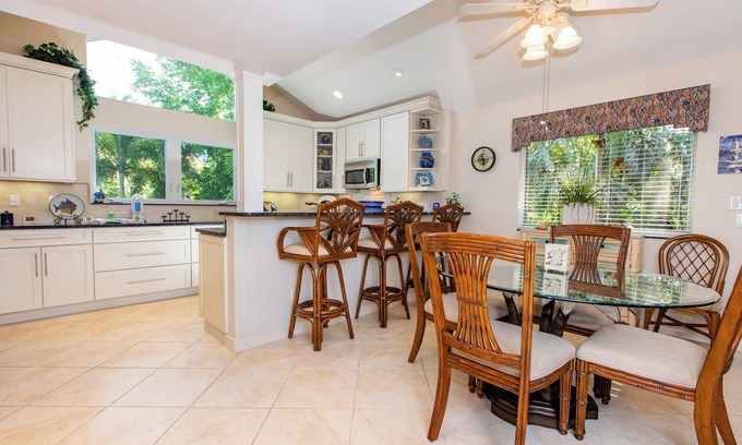 The Dunes Casa | $ 2,000 POR TODO UN MES EN BLUE HAVEN! ¡AHORA PUEDE POR FIN PODER ESTAR EN SANIBEL!