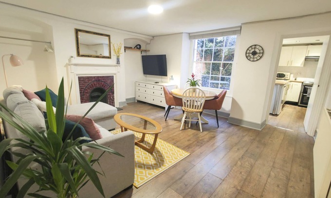 Redcliffe Apartamento | Base78, Your Place in Bristol Close to Temple Meads Station, City & Harbourside
