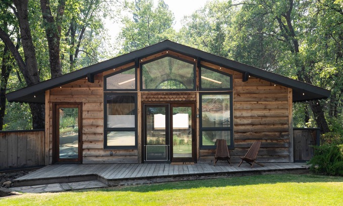 Mount Shasta Cabina | Basecamp Lodge - Cabin 1