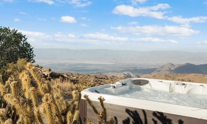 Mountain Center Casa | BaseCamp74 - Unforgettable Views, 77 Private Acres