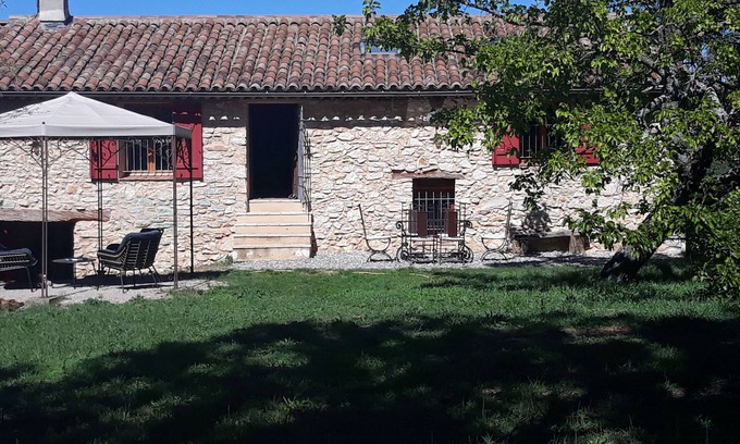 Saint-Julien Casa | Bastide casa provenzal, tranquila, jardín, cerca de verdon (Haut Var)