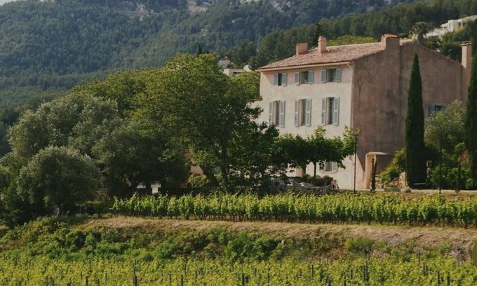 Ollioules Otro | Bastide Provençale for 14 people amid 10ha of vineyards and olive groves