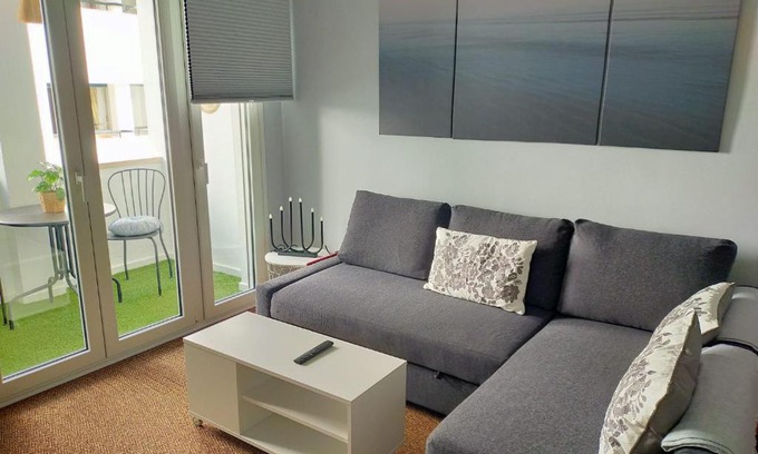 El Puerto de Santa Maria Apartamento | BASTINAZO ALOHADREAM - PREMIUM - La mejor ubicación con Aire Acondicionado, Insonorización, Terraza y Equipamiento en El Puerto de Santa María - Grupo de solo menores de 25 no aceptados salvo fianza adicional