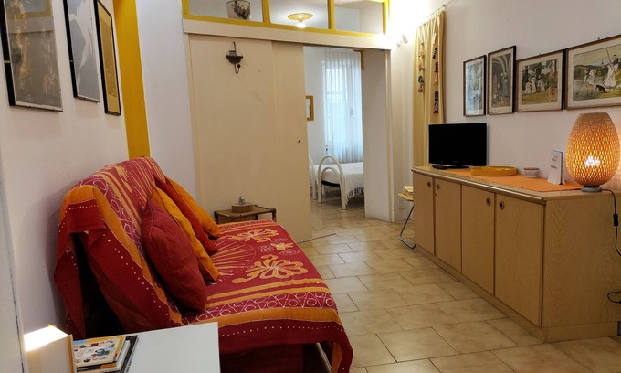 Borgo Antico Apartamento | Basuetta Apt in historIcal center with A/C