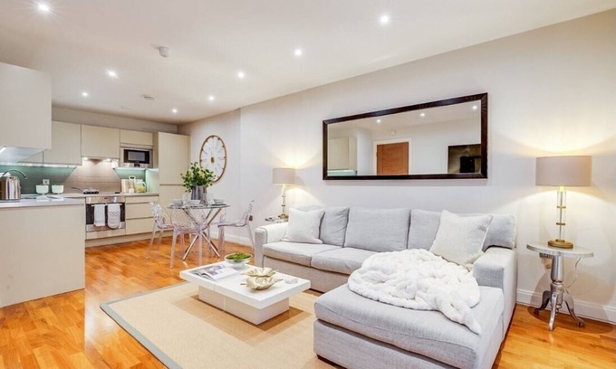 St. Mary's Park Apartamento | Battersea 2Bed Retreat | Long Stays & FREE Parking