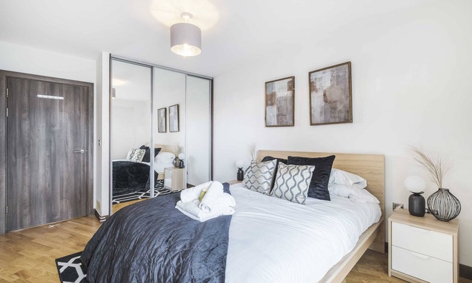 St. Mary's Park Apartamento | Battersea River View Apartment