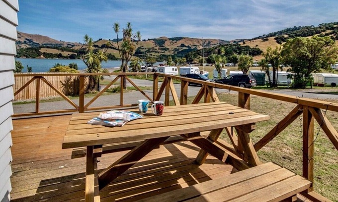 Duvauchelle Casa | Bay Bliss - Akaroa Holiday Home