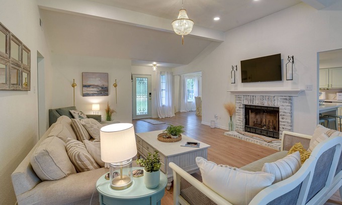 Cedar Lane Casa | Bay City Vacation Rental ~ 6 Mi to Sargent Beach