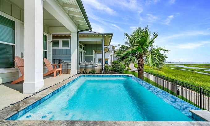 Rockport Casa | Bay escape with private heated pool, water view, loft & fast WiFi