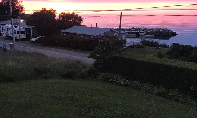 Margaretsville Apartamento | Bay of Fundy Retreat! Boasts the highest tides in the world.