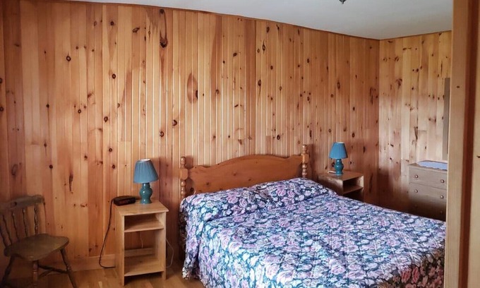 Saint Peters Bay Cabaña | Bay view duplex cottage, near coffee shops, restaurants and beach