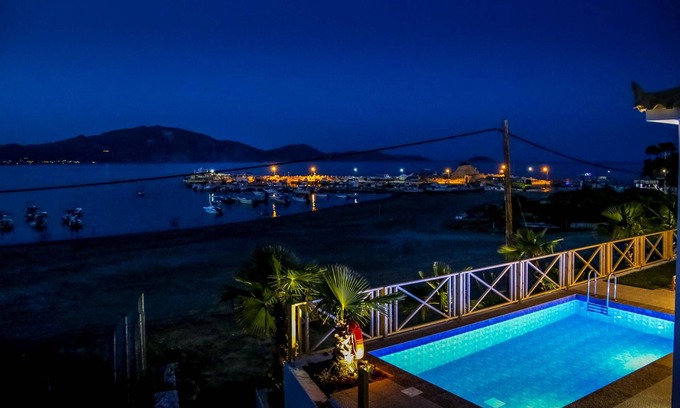 Agios Sostis Villa | Bay View I - Dos Habitaciones Villa, Capacidad 4