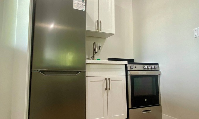 Bluewater Apartamento | Bayfield Retreat 15min From Grand Bend Pool Hot Tub Full Kitchens 8