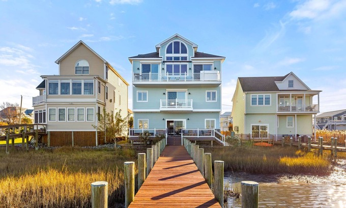 West Ocean City Casa | Bayfront Pet-Friendly Luxury Home with Dock - Sleeps 16