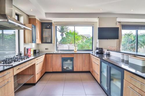 Sunset Beach Casa | Bayhill Terrace 17 by CTHA