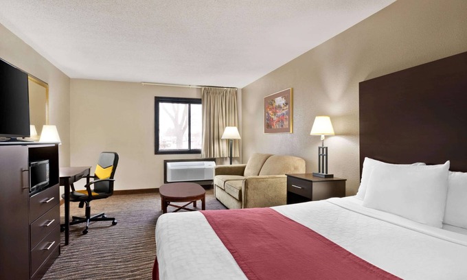 Sioux Falls Hotel | Baymont by Wyndham Sioux Falls West (67058) Sioux/ Near Airport