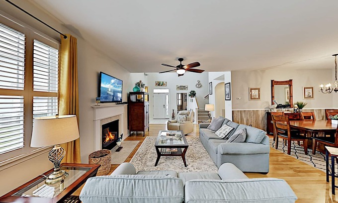 Bayside Village Casa | Bayside escape with pools, golf, tennis, fishing, spas & saunas + beach shuttle