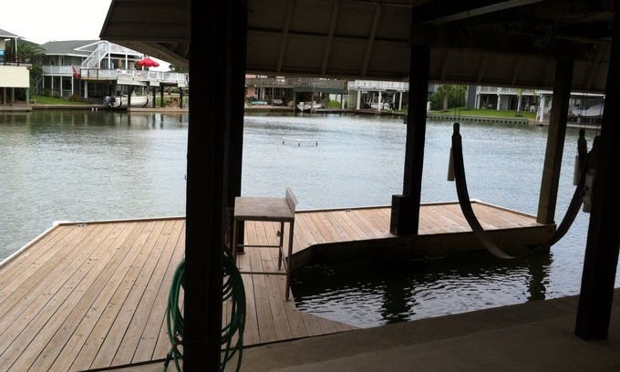Jamaica Beach Casa | 'Bayside Hideaway' Jamaica Beach Canal, capacidad para 8, 3 baños completos BR-3