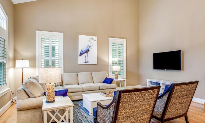 The Commons Casa | Bayside Resort - 36516 Coneflower Cir
