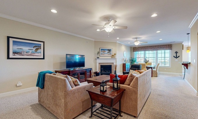 Sun Ridge Condominio | Bayside Resort dog-friendly condo with golf, pools, gyms, hot tubs, tennis, AC