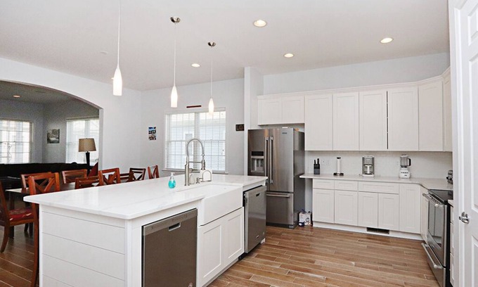 Sun Ridge Casa | Bayside Resort house w/ tennis court, pool, private gas grill, and fireplace
