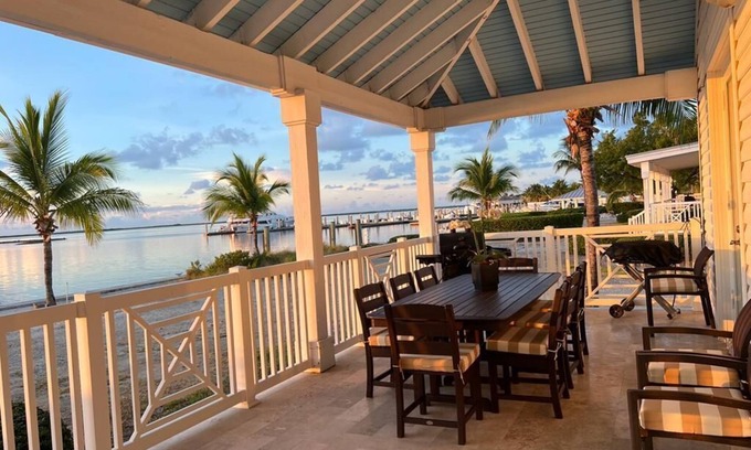 Alice Town Casa | Bayside Single-Family Home 4 BR 4 BA Bimini Bay Bahamas