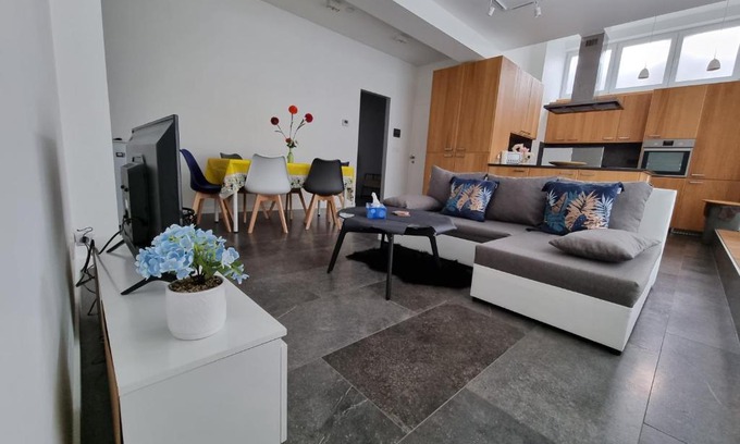 Wezembeek-Oppem Apartamento | BB GUESTHOUSE