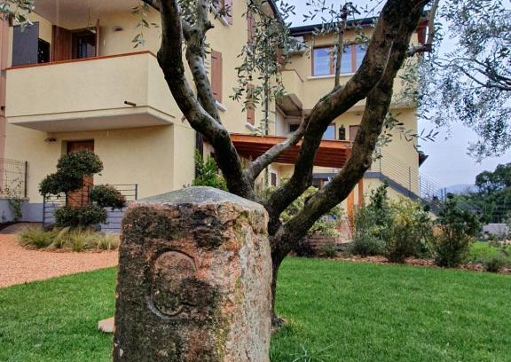 Nord-Est Cama Y Desayuno | BB IL CIPPO