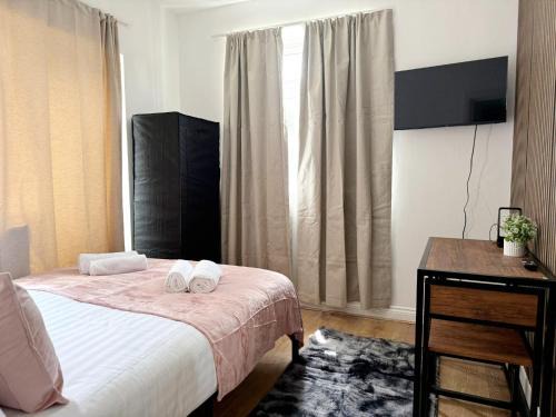 Dudden Hill Casa | BD-Stylish Double bed in Wembley
