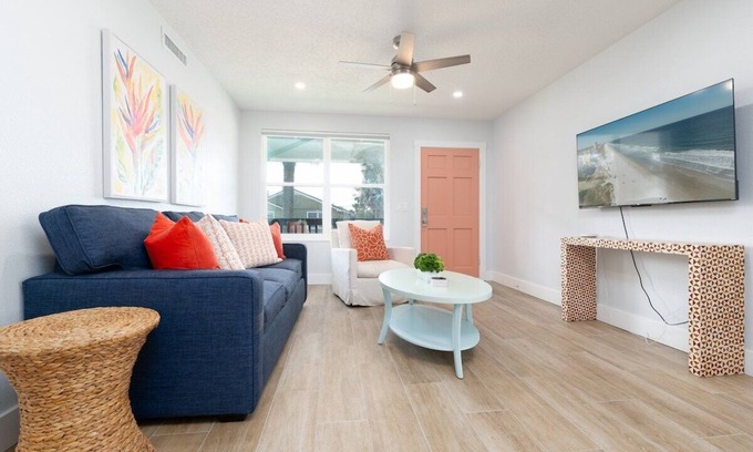 Neptune Beach Casa | Be A Nomad | Margaret House | 2blks from the Bch