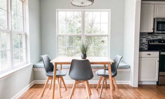 Myrtle Grove Casa | Beach-a-Holic Getaway! Free Bikes + Garage Parking