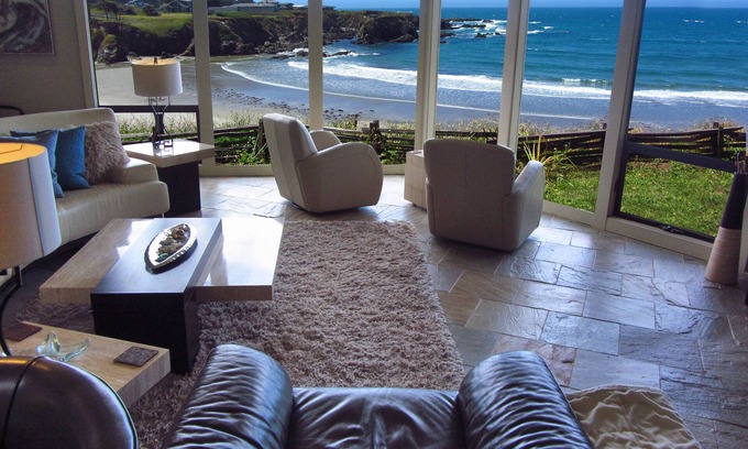 Fort Bragg Casa | PLAYA RARA Y CASA FRENTE AL OCÉANO