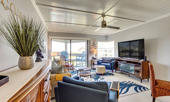 Beachwalk Condominio | Beach Access: Ocean-View Condo w/Screened Balcony