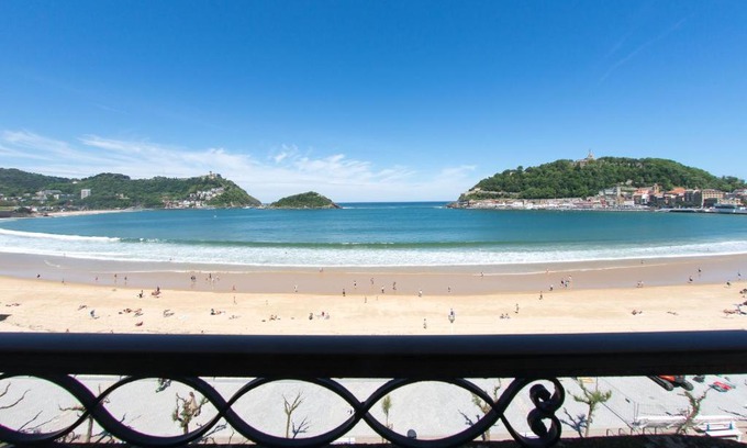 San Sebastian Apartamento | Beach accommodation apartment