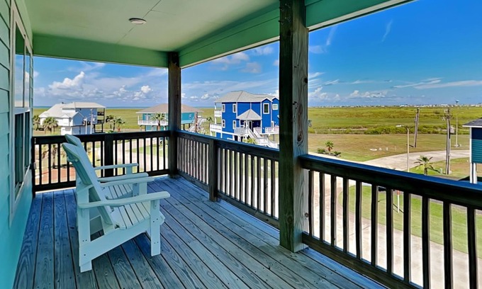 Pointe San Luis Casa | Beach and Bay View | Access to Beach & Community Pool!
