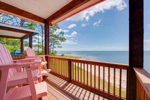 Carrabelle Casa | Beach and Dock Access Lanark Village Escape!