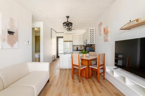 Boqueron Apartamento | Beach Apt 302 Guarionex Villa Taina Boqueron Deposit required