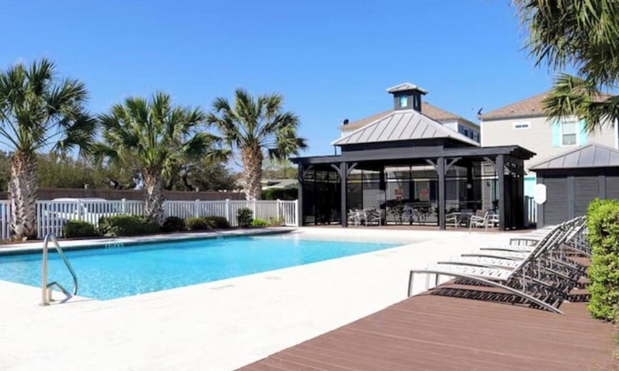 Sailhouse Casa | Beach Bliss