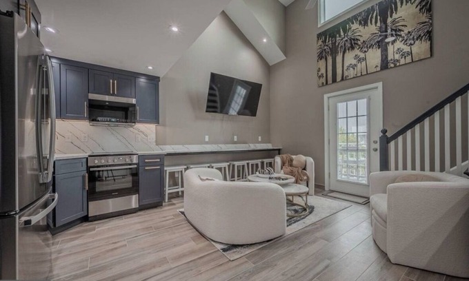 Dewey Beach Condominio | Beach Block Freshly renovated 2-bedroom condo in lovely Dewey Beach on Rodney st