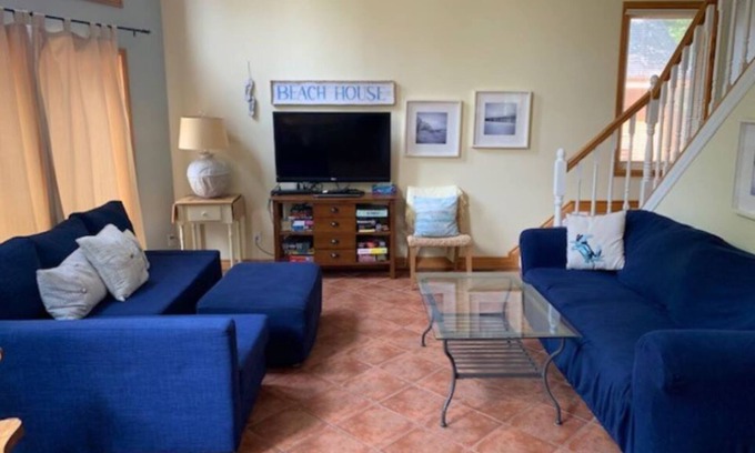 Grand Bend Cabaña | Beach Chalet in Grand Bend