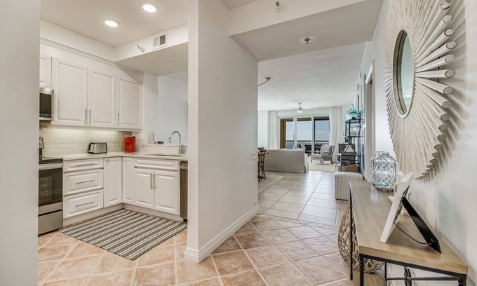 Ono Island Condominio | Beach Colony Tower 14B - Indoor Pool - HASSLE-FREE CHECK OUT