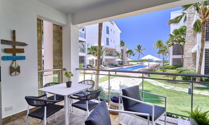 Bavaro Condominio | Condo En Playa Vista Al Mar C-102 @Costa Atlantica