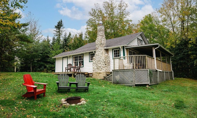 Hubbards Cabina | Beach Cottage - Spruce Grove - Hubbards Beach