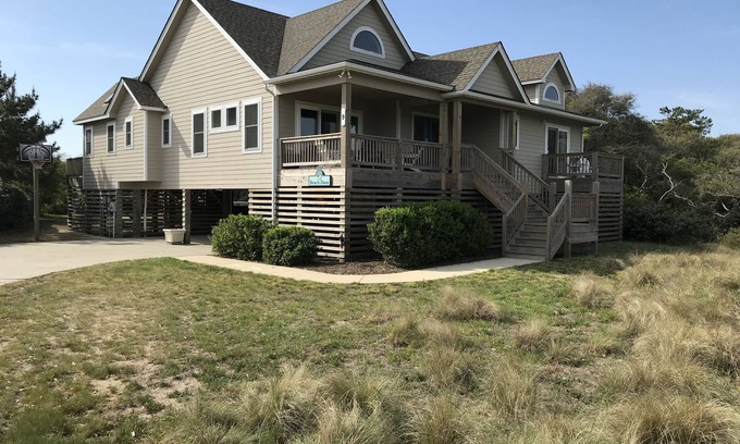 Southern Shores Cabaña | Beach Daze: A Quiet Oasis Steps to Beach! Pool and Hot Tub.