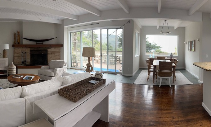 Muir Beach Casa | Beach Front Coastal Home with Beautiful Garden and Ocean Views