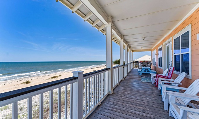 St. George Island Casa | Beach Front, Heated Pool, Gorgeous Gulf Views Sleeps 10