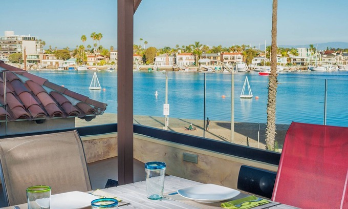 Belmont Shore Casa | Hermosa villa frente a la playa en Belmont Shores Ca
