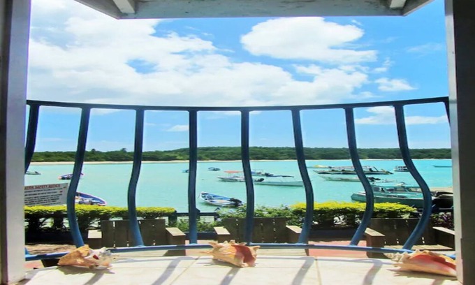 Buccoo Apartamento | Propiedad frente a la playa "Apartamento con vistas al mar" - MGH