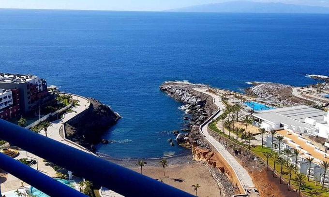 Playa Paraiso Apartamento | Estudio frente a la playa con wifi gratis.