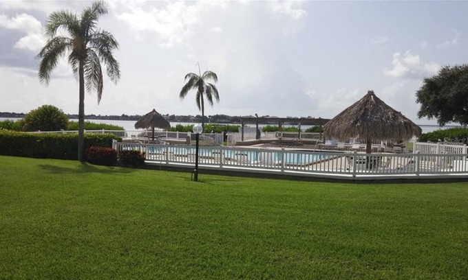 Palma del Mar Condominio | Playa, golf, paraíso